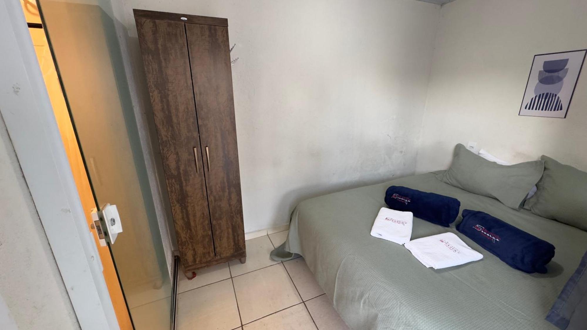 Casas De Temporadas - Hotel Recanto Do Sossego Uberlândia Værelse billede